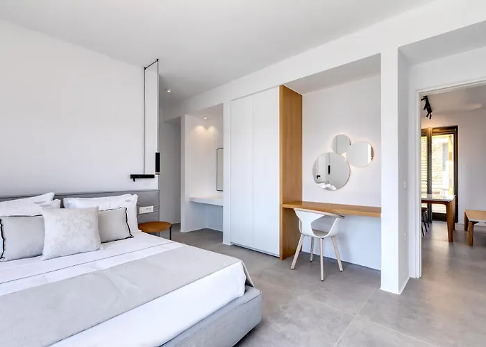 فندق Panormos Bay Luxury 5*