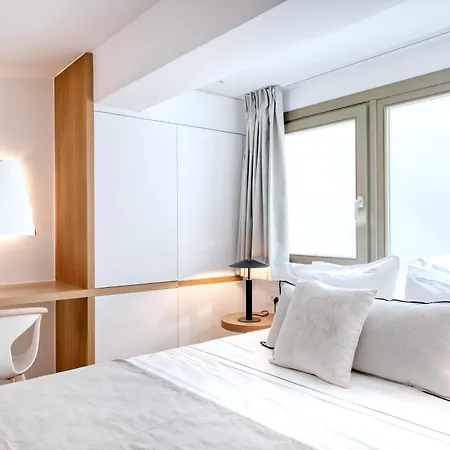 Panormos Bay Luxury Hotel